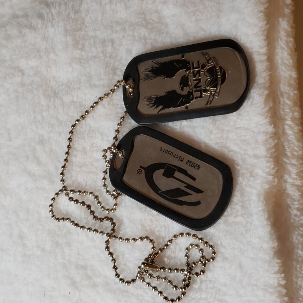 Microsoft INFINITE 2012 UNSC 2 METAL DOG TAGS